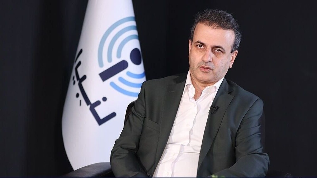 ارز تک نرخی و مهار رشد نقدینگی، مهمترین عوامل برای کنترل تورم ارز تک نرخی و مهار رشد نقدینگی، مهمترین عوامل برای کنترل تورم