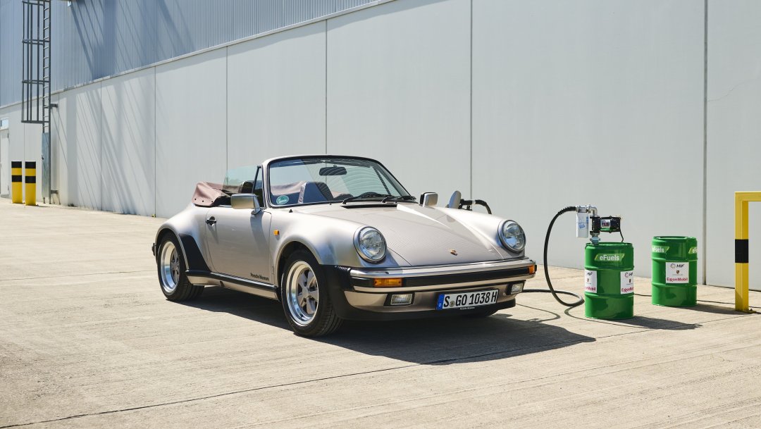 اروپا تسلیم خودروهای بنزینی شد eFuels - Porsche Newsroom