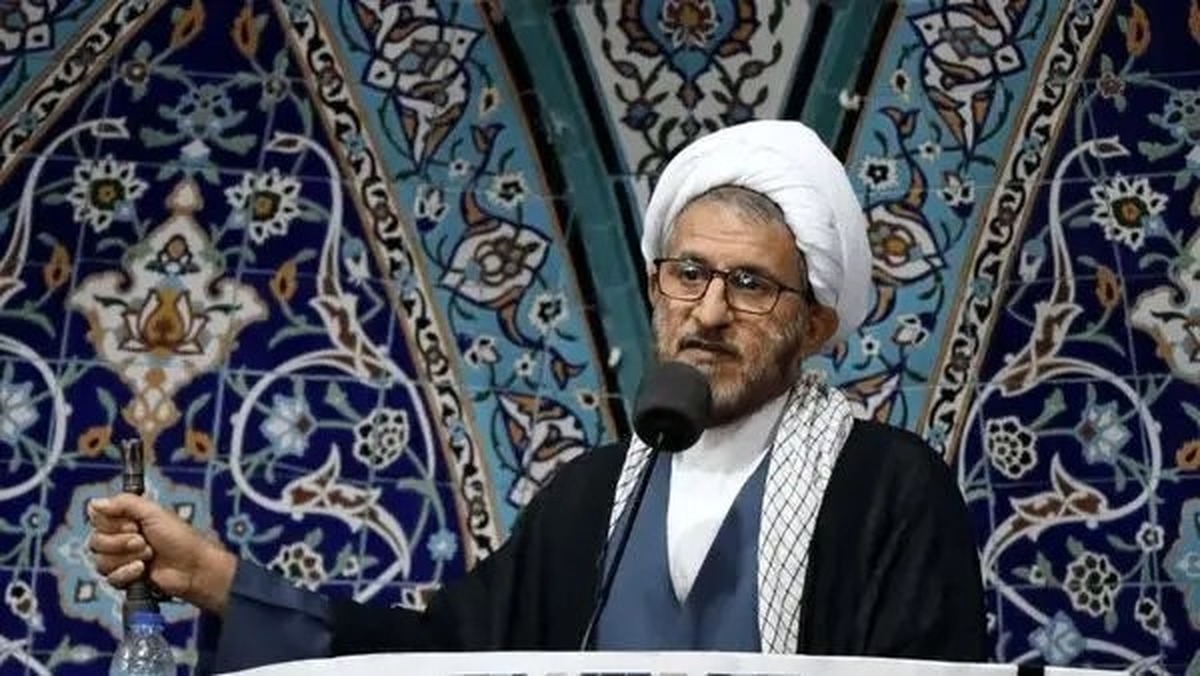 استعفای یک امام جمعه پس از استفاده از کلمه حرامزاده استعفای یک امام جمعه پس از استفاده از کلمه حرامزاده