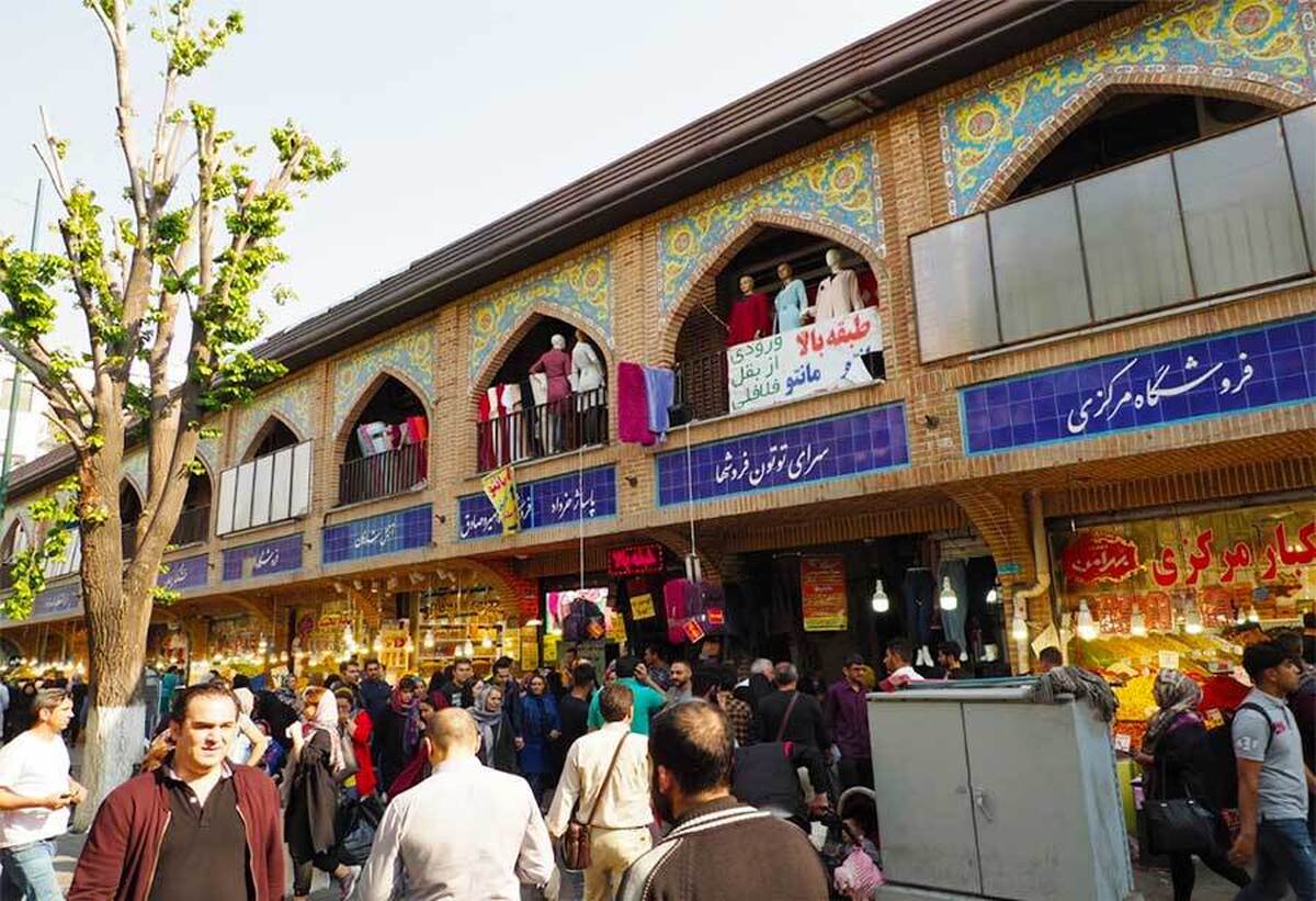 اعتراض برخی کسبه به نوسان شدید قیمت ارز/ رکود و کمبود مشتری داد بازاریها را هم درآورد اعتراض برخی کسبه به نوسان شدید قیمت ارز/ رکود و کمبود مشتری داد بازاریها را هم درآورد