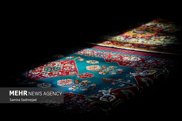 فرش فراموش شده «خرسک» هرمزگان؛ قبل از دیر شدن به فکر احیا باشید فرش فراموش شده «خرسک» هرمزگان؛ قبل از دیر شدن به فکر احیا باشید