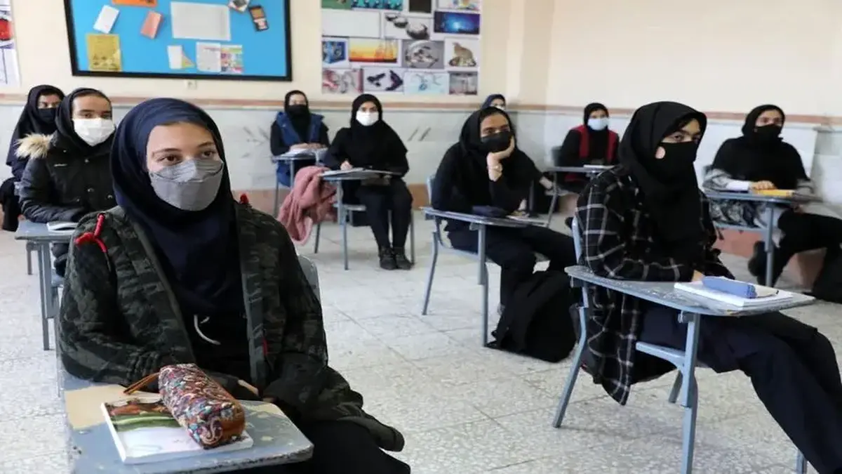 نحوه برگزاری امتحانات دانشگاه آزاد فردا اعلام می‌شود+ عکس