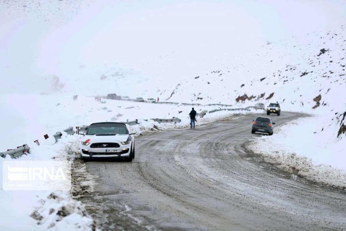 بارش ۳۵ سانتی متر برف در چالوس/ وزش باد و مه مازندران را فرا میگیرد بارش ۳۵ سانتی متر برف در چالوس/ وزش باد و مه مازندران را فرا میگیرد