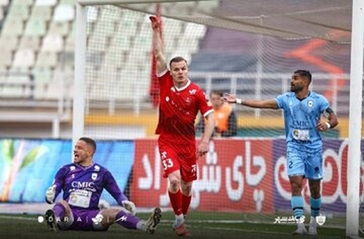 جنجال در پرسپولیس / دنیل گرا دو بار جریمه شد جنجال در پرسپولیس / دنیل گرا دو بار جریمه شد