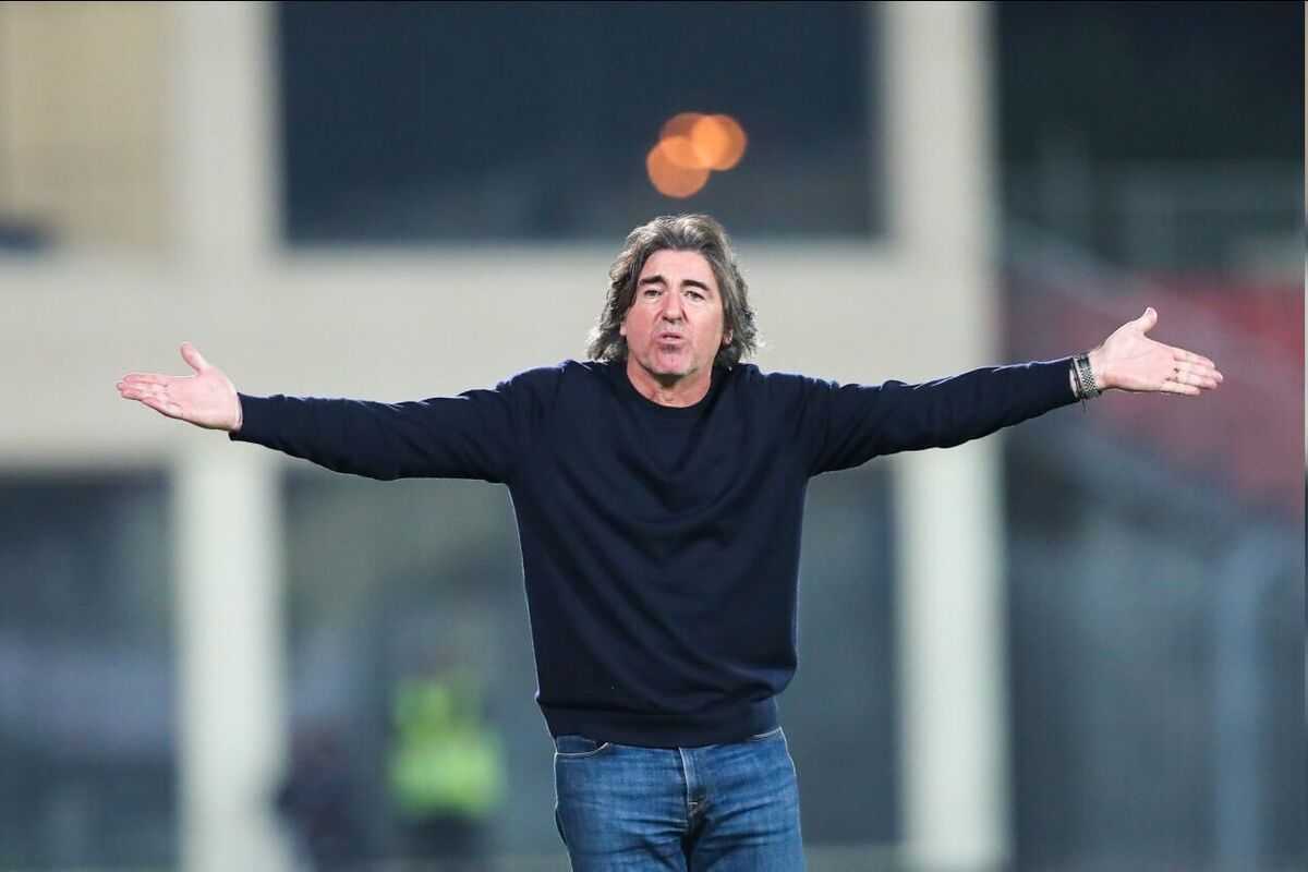 ساپینتو فعلاً ماندنی شد ساپینتو فعلاً ماندنی شد