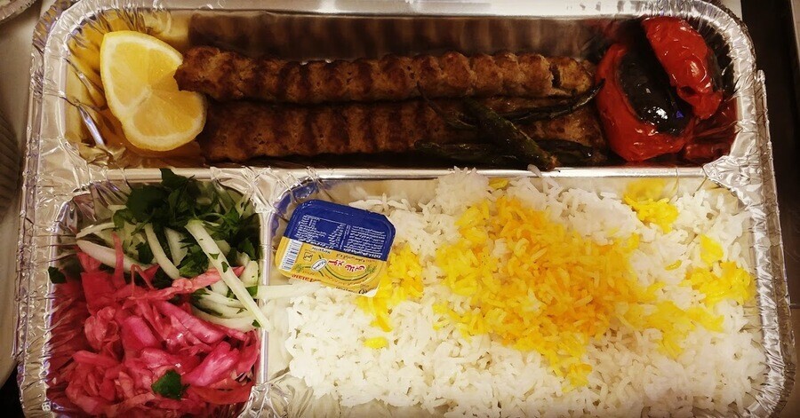 معرفی رستورانهای ارزان و قیمت مناسب در جزیره کیش + آدرس غذای شیرین پلو.jpg
