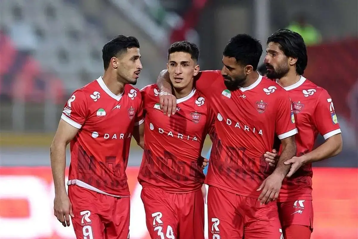 پدیده ۱۹ ساله پرسپولیس ناجی تیم شد پدیده ۱۹ ساله پرسپولیس ناجی تیم شد