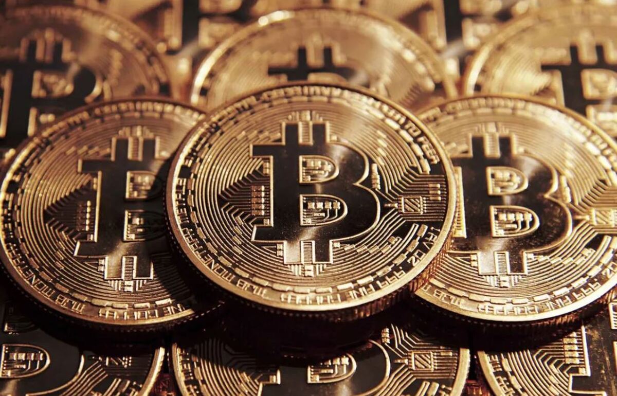 پیشبینی قیمت بیت کوین و اتریوم توسط بانک «استاندارد چارترد» پیشبینی قیمت بیت کوین و اتریوم توسط بانک «استاندارد چارترد»
