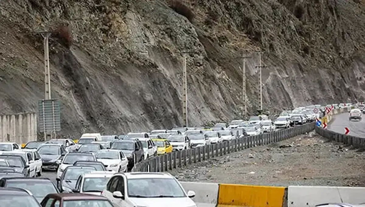 ترافیک سنگین در محورهای هراز، کندوان و فیروزکوه/ اطلاعیه مهم پلیس راه ترافیک سنگین در محورهای هراز، کندوان و فیروزکوه/ اطلاعیه مهم پلیس راه