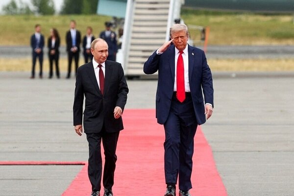 تاکید ترامپ بر ادامه تماسهای خود با پوتین تاکید ترامپ بر ادامه تماسهای خود با پوتین