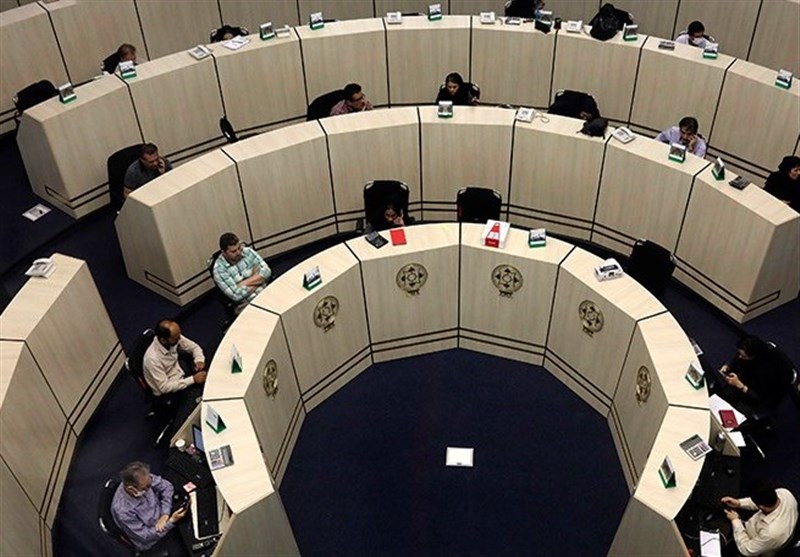 رشد 53 درصدی ارزش معاملات صندوقهای سرمایهگذاری قابل معامله رشد 53 درصدی ارزش معاملات صندوقهای سرمایهگذاری قابل معامله