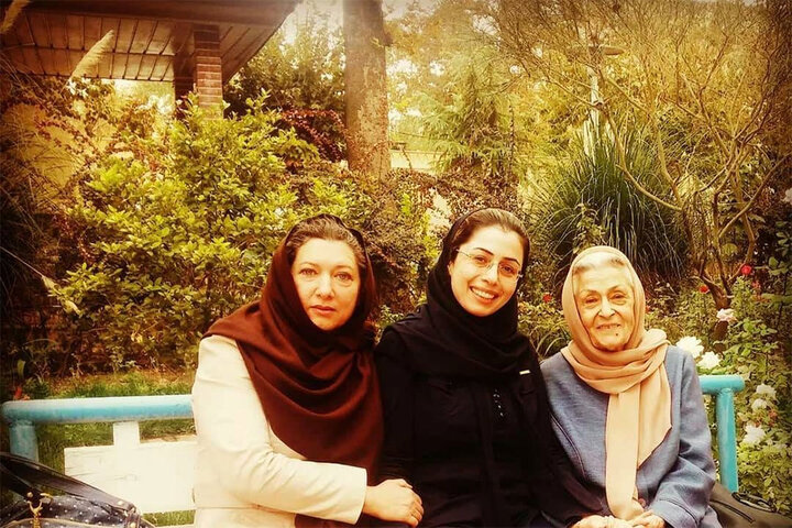 عشق رادیو با هیچ فقدانی خاموش نمیشود عشق رادیو با هیچ فقدانی خاموش نمیشود