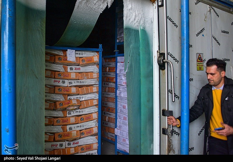 موجودی کالاهای اساسی کشور از زمان صلح هم بیشتر است موجودی کالاهای اساسی کشور از زمان صلح هم بیشتر است