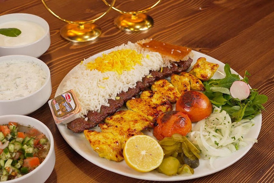 این رستورانها را در آنتالیا از دست ندهید FEREDLI Restaurant.jpg