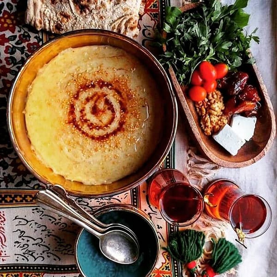 بهترین و معروف ترین غذاهای محلی و سنتی اصفهان + عکس حلیم شیر.jpg