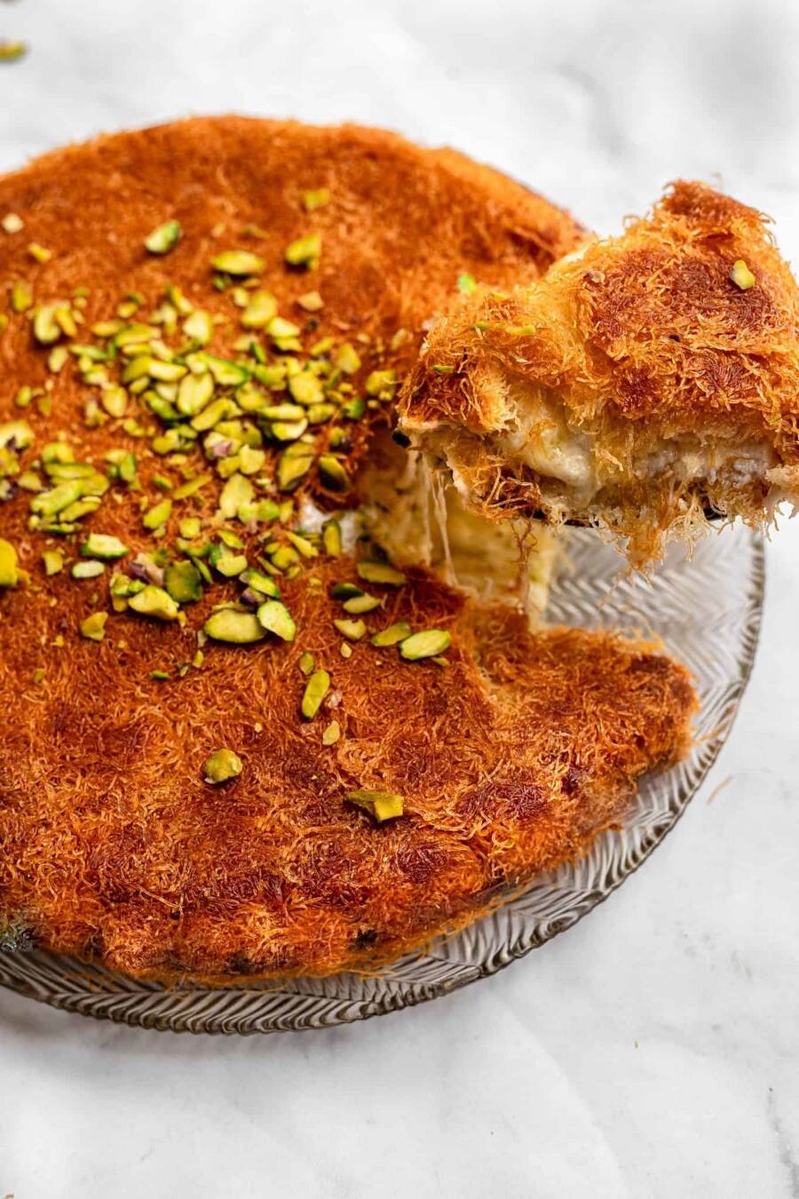 تجربه بینظیر غذای عربی با بهترین دسرها و غذاهای قطر kunafa-lift-pic1-scaled.jpg