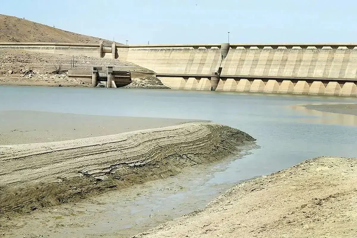 هشدار روزنامه دولت درباره بحران آب تهران / به باران دلخوش نباشید، صرفه جویی کنید هشدار روزنامه دولت درباره بحران آب تهران / به باران دلخوش نباشید، صرفه جویی کنید