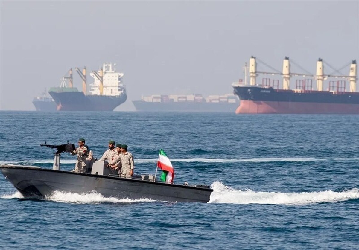 واقعیت ماجرای توقیف یک کشتی در تنگه هرمز چه بود؟ واقعیت ماجرای توقیف یک کشتی در تنگه هرمز چه بود؟