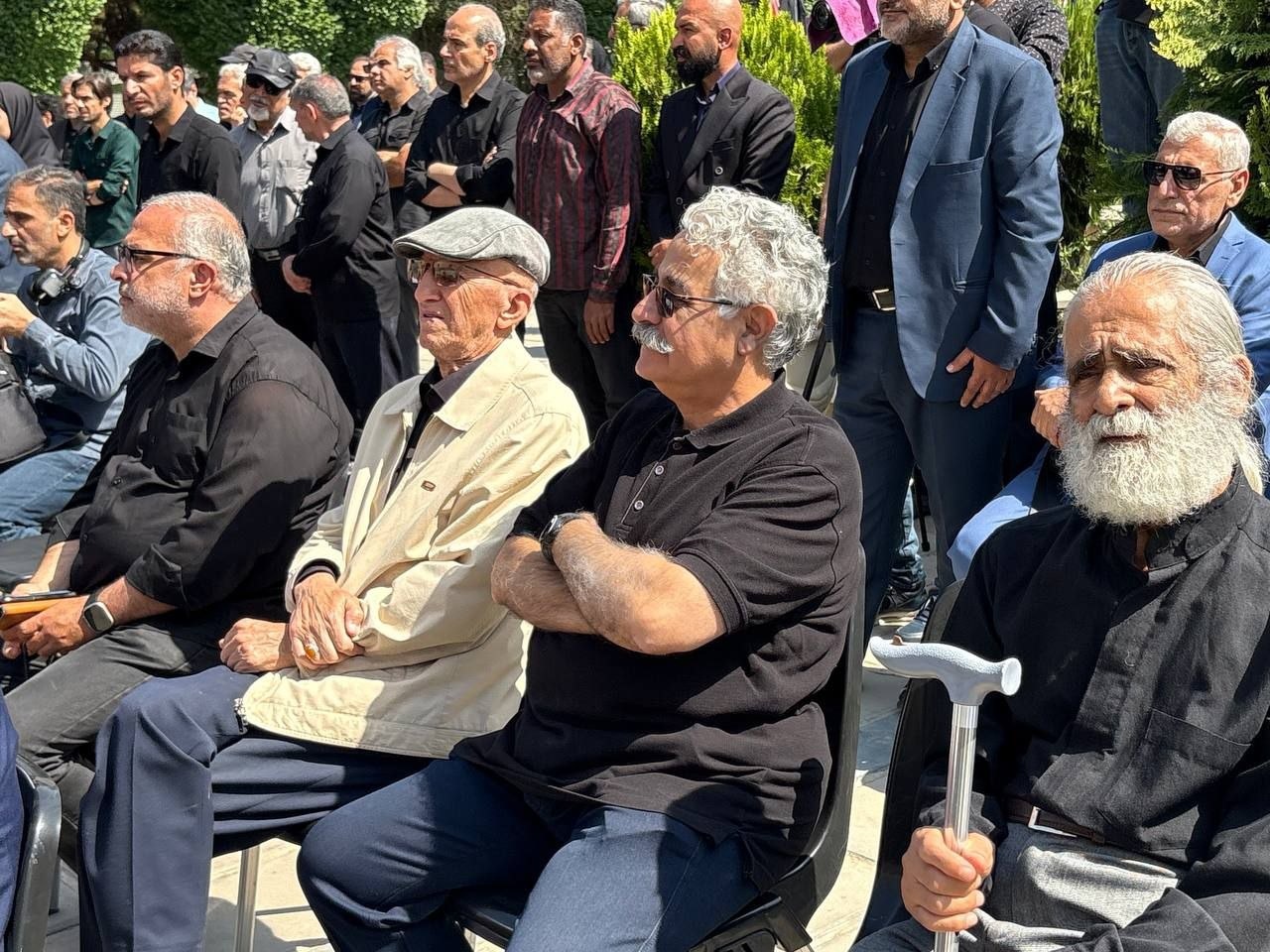 وداع اهالی فرهنگ و رسانه با بهروز رضوی صدای ماندگار ایران وداع اهالی فرهنگ و رسانه با بهروز رضوی صدای ماندگار ایران