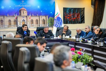 وزیر ارتباطات: اقتصاد فضایی از اولویتهای دولت است وزیر ارتباطات: اقتصاد فضایی از اولویتهای دولت است