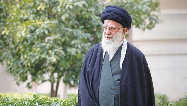 پوشش رادیویی آیین وداع با رهبر شهید؛ «امین ایران» روایتگر اندیشه و سیره رهبر شهید پوشش رادیویی آیین وداع با رهبر شهید؛ «امین ایران» روایتگر اندیشه و سیره رهبر شهید