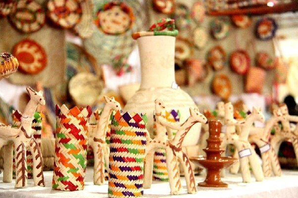 چالش صادرات صنایعدستی؛ بازارهای محدود و کمبود سرمایهگذاری چالش صادرات صنایعدستی؛ بازارهای محدود و کمبود سرمایهگذاری
