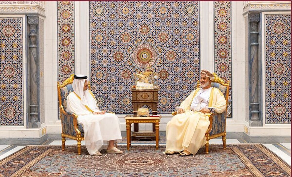 گفتگوی وزیر خارجه قطر با سلطان عمان درباره ثبات منطقه گفتگوی وزیر خارجه قطر با سلطان عمان درباره ثبات منطقه