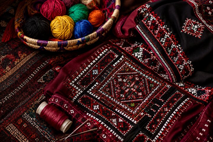 سوزندوزی بلوچ؛ نیازمند توجه ویژه مسئولان برای اشتغال پایدار و ارزآوری سوزندوزی بلوچ؛ نیازمند توجه ویژه مسئولان برای اشتغال پایدار و ارزآوری