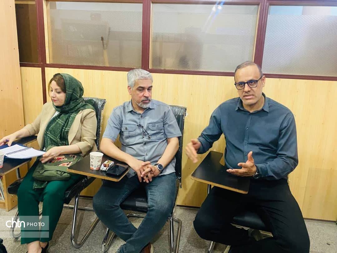 همنشینی انجمنهای علمی هنرهای تجسمی و سینمای جوان برای خلق رویدادهای تازه در خوزستان همنشینی انجمنهای علمی هنرهای تجسمی و سینمای جوان برای خلق رویدادهای تازه در خوزستان