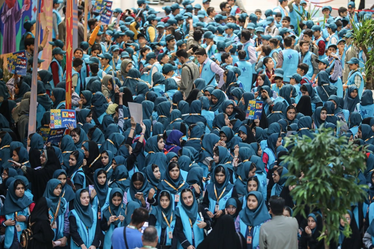 استقبال پرشور مخاطبان از روز نخست جشنواره + تصاویر استقبال پرشور مخاطبان از روز نخست جشنواره