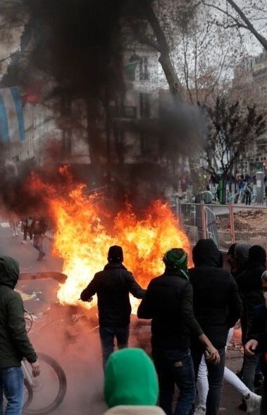 تاریخ فرانسه نمونههای متعددی از نقض حقوق بشر دارد حقوق بشر , اعتراض ,