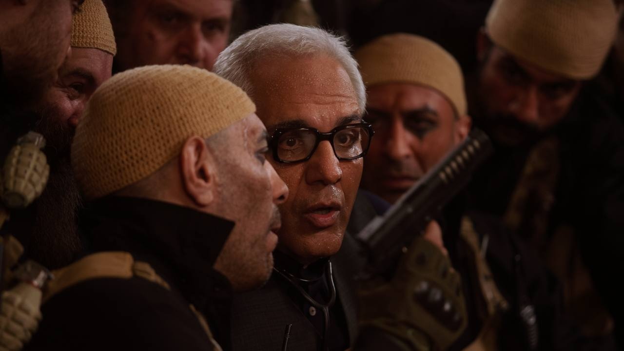 شوخی «مرد سههزار چهره» با «خانه کاغذی»/ از برلین تا صادقیه شوخی «مرد سههزار چهره» با «خانه کاغذی»/ از برلین تا صادقیه